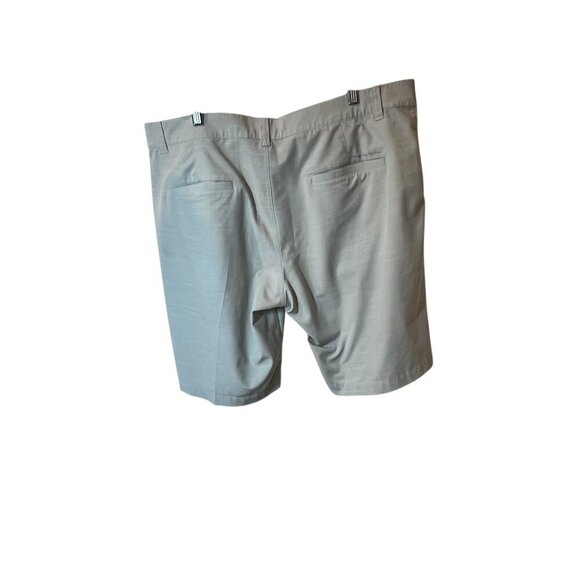 Travis Mathew Mens Golf Shorts Size 38 Light Blue Performance Blend Stretch Fabr - Picture 5 of 6